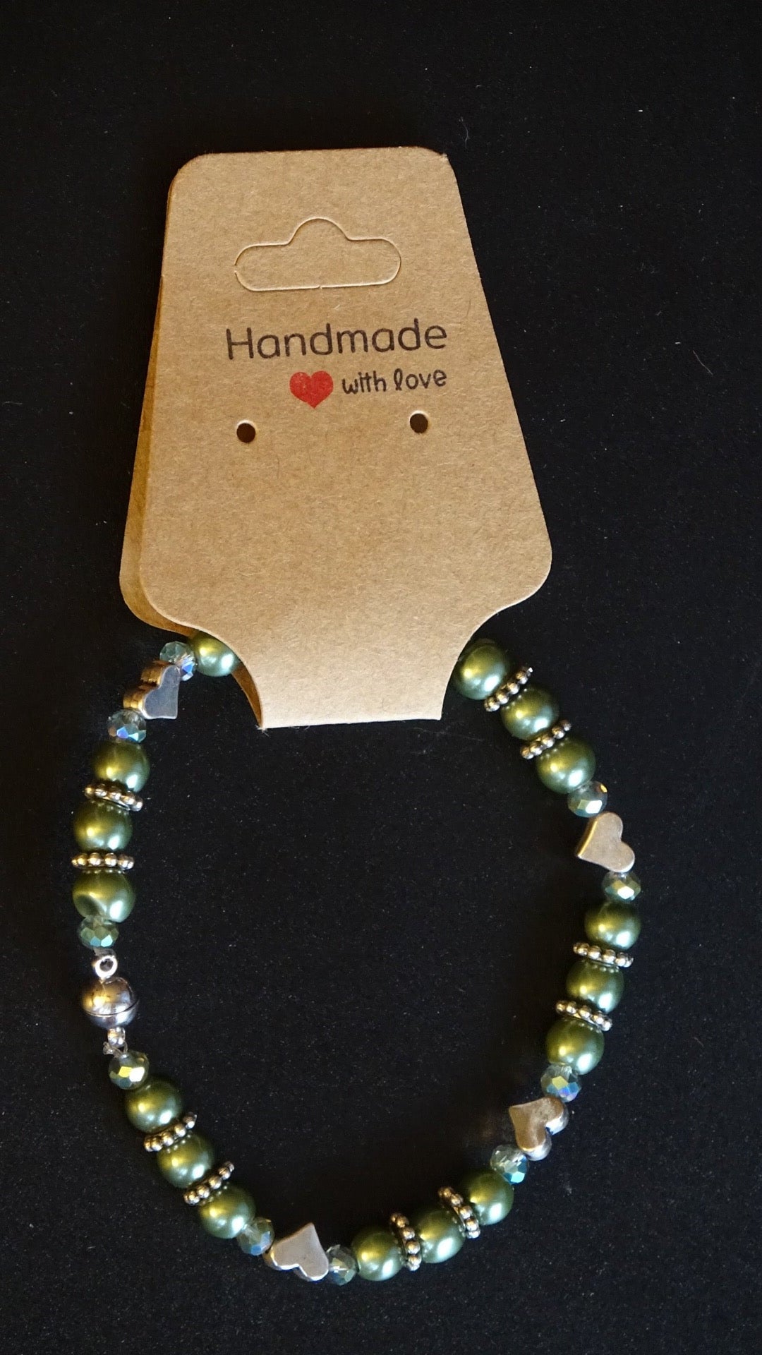 Green pearl & sliver hearts