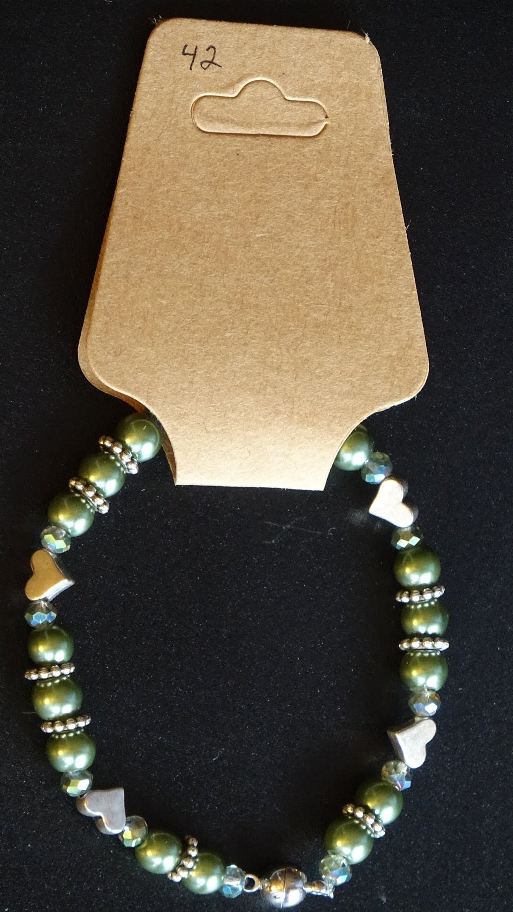 Green pearl & silver heart bracelet